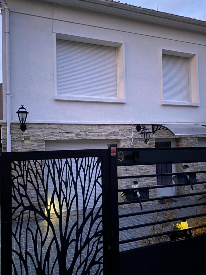 Chambre D'Hotes Dans Une Maison Argenteuil Exterior photo